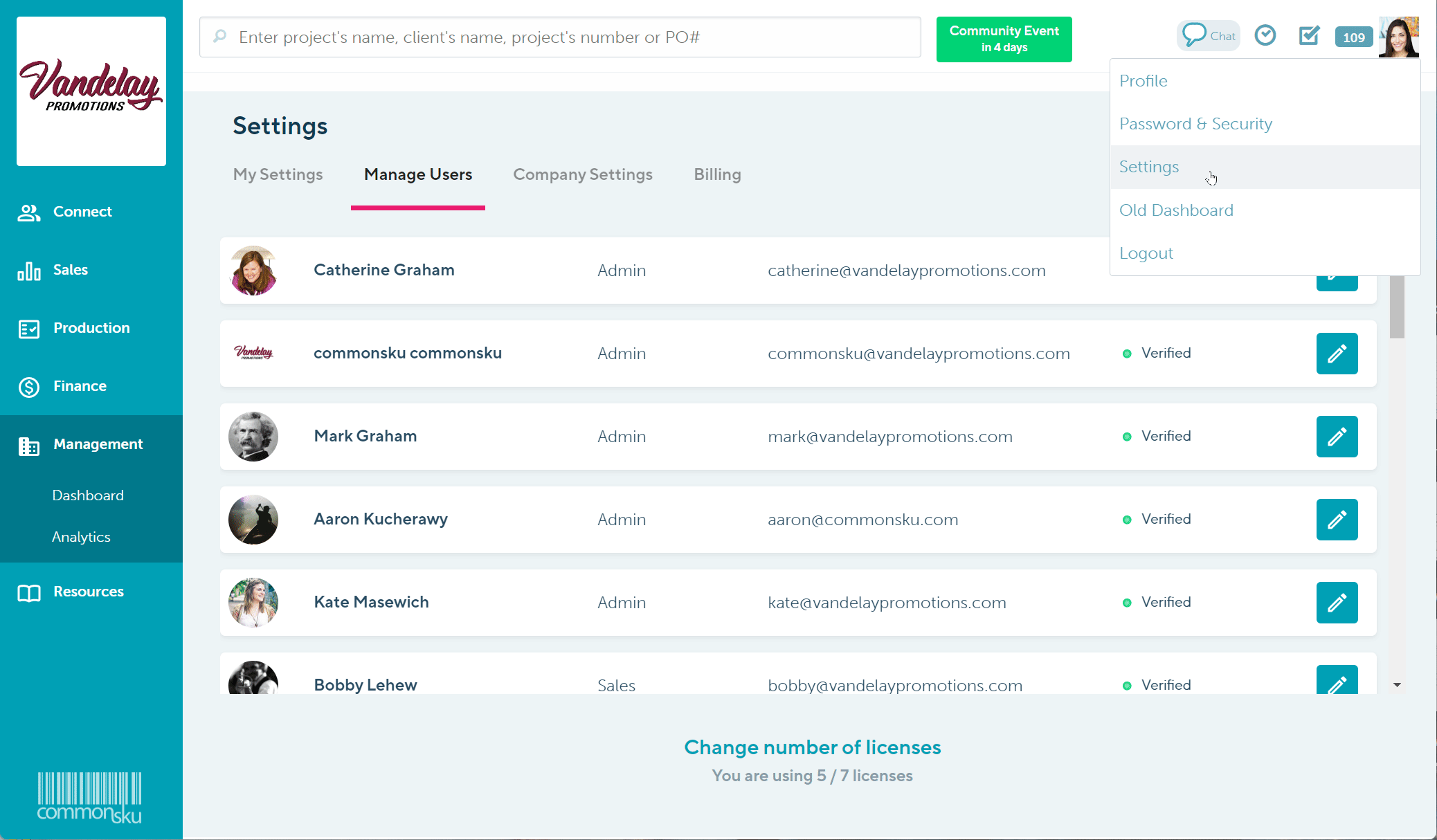 01_How to create groups